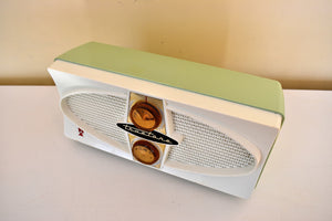 Bluetooth Ready To Go - Mint Green 1959 Truetone D2082A Tube AM Radio Rare Mid Century Beauty! Sounds Great!