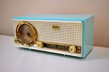 Charger l&#39;image dans la galerie, Chalfonte Blue Retro Jetsons 1960 Truetone D2801 Tube AM Clock Radio Sounds Great! Looks Fantastic!