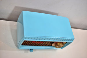 Turquoise and Wicker Vintage 1949 Capehart Model 3T55B AM Vacuum Tube Radio Totally Restored!