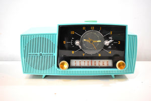 Ocean Turquoise 1957 General Electric Model 914-D Tube AM Clock Radio Sounds Great Popular Design