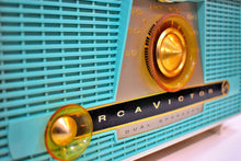 Load image into Gallery viewer, Turquoise and  White RCA Victor Model 4-XHE AM Vacuum Tube Radio Works Great Twin Speakers!