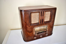 Load image into Gallery viewer, Artisan Handcrafted Wood 1941-42 Airline Model 14BR-729A Tombstone Vacuum Tube AM &amp; Shortwave Radio Sounds Great! Excellent Condition!