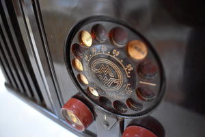 Neoclassical Jewel Box Brown Bakelite 1938 Airline Model 62-606 Vacuum Tube AM Radio Near Mint Condition! Plays Well!