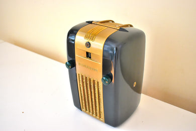 Westinghouse Little Jewel Tube Refrigerator Radio Vintage RARE