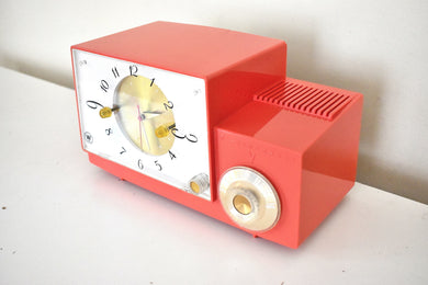 Coral 1959 Westinghouse Model H-583T5 AM Vacuum Tube Radio Split Level Cutie Great Sounding!