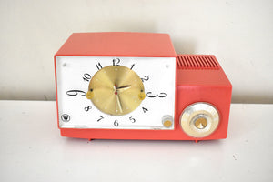 Coral 1959 Westinghouse Model H-583T5 AM Vacuum Tube Radio Split Level Cutie Great Sounding!