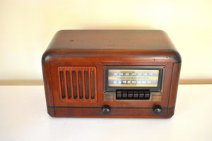 Artisan Handcrafted Original Vintage Wood 1940 Westinghouse Model WR-184 AM Radio Sounds Great Solid Construction!