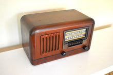 Load image into Gallery viewer, Artisan Handcrafted Original Vintage Wood 1940 Westinghouse Model WR-184 AM Radio Sounds Great Solid Construction!