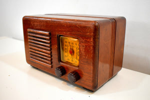 Bluetooth Ready To Go - Wood Vintage 1940s Homestead Model Unknown AM Vacuum Tube Radio Nice Little Woody
