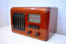 Load image into Gallery viewer, Curvy Wood Beauty 1939 Westinghouse WR-139 AM Vacuum Tube Radio Centerpiece Sound and Condition!