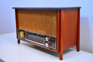 Bluetooth Ready To Go -  Wood 1963 Zenith Model K731 AM FM Vacuum Tube Radio Outstanding Condition and Sound!