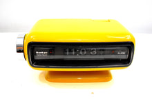 Charger l&#39;image dans la galerie, Mellow Yellow Vintage 1970s Sankyo Model 102 Roller Alarm Clock Works Great!