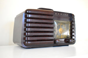 Mocha Brown 1942 Zenith Model 6-D-612 AM Vacuum Tube Radio Beauty of Bakelite!