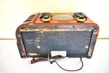 Load image into Gallery viewer, Artisan Handcrafted Wood 1940-40 Zenith Philco Model 7-S-633 Vacuum Tube AM Radio With Push Buttons! Sounds Wonderfull! Excellent Condition!