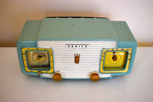 Load image into Gallery viewer, Lime Green and White 1957 Zenith Model A515F AM Vacuum Tube Radio Rare Color Combo Sounds Fantastic!