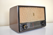 Charger l&#39;image dans la galerie, Nutmeg Brown 1950 Zenith Model C-724 AM/FM Vacuum Tube Radio Sounds Great Excellent Condition!
