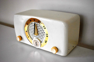 White Elephant 1952 Zenith K510W AM Vacuum Tube Radio Elephant In The Room Sound!