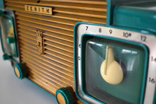 画像をギャラリービューアに読み込む, ガンビー グリーン 1952 ゼニス モデル K622 AM ヴィンテージ真空管ラジオ ゴージャスな外観の修復