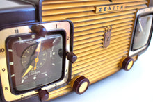 画像をギャラリービューアに読み込む, ゴディバ ゴールド 1953 ゼニス モデル L622 AM ヴィンテージ真空管ラジオ 見た目も音もゴージャス！