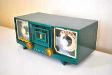 Load image into Gallery viewer, Kelly Green Mid Century 1955 Zenith Model R519FAM Tube Radio Sleek and Sounds Great!