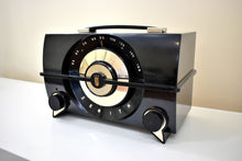 Load image into Gallery viewer, Harley Black 1954 Zenith Model R615Y AM Vacuum Tube Radio Mint Condition! Loud As A FatBoy!