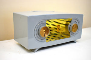 ハル グレー 1955 ゼニス「ブロードウェイ」モデル Z510G AM 真空管ラジオ - よろしくお願いします!