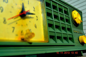 SOLD! - March 8, 2014 - GUMBY GREEN Vintage Atomic Age 1955 Admiral 5S38 Tube AM Radio Clock Alarm Works! - [product_type} - Admiral - Retro Radio Farm