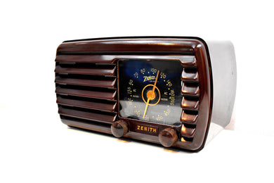 Umber Brown 1942 Zenith Model 5D-611 AM Vacuum Tube Radio Beauty of Bakelite!