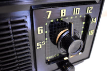 画像をギャラリービューアに読み込む, Bluetooth Ready To Go - Hornet Green 1953 Philco Transitone Model 53-701 AM 真空管ラジオ 初期技術時代の外観