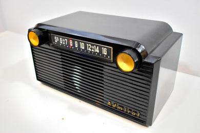 Chalcedony Black 1952 Admiral 5G35N AM Tube Radio Mid Century Appeal in Spades!