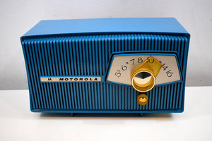 Cobalt Blue 1960 Motorola Model A9B Vacuum Tube AM Radio Mint Condition Little Screamer!
