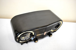 Anthracite Black Bakelite 1954 Zenith Deluxe "Owl Eyes" Model L515 Vacuum Tube Radio Looks and Sounds Great! Excellent Condition!
