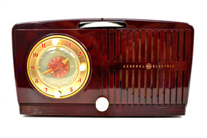 Burgundy Swirly Vintage 1952 General Electric Model 515F AM Tube Clock Radio Totally Mint Classy Looking!