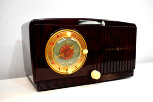 Burgundy Swirly Vintage 1952 General Electric Model 515F AM Tube Clock Radio Totally Mint Classy Looking!