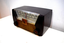 Load image into Gallery viewer, Sierra Brown 1952 Motorola Model 62X21 Vacuum Tube AM Shortwave Radio High Quality Construction!