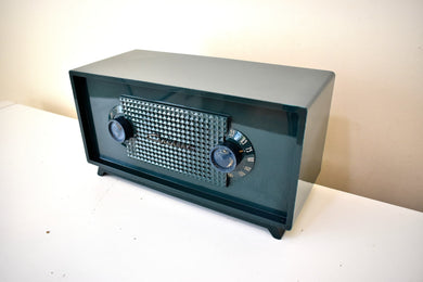 Sherwood Green 1951 Capehart Model T30 Vacuum Tube AM Radio Really Impressive Sounding!