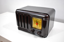 Load image into Gallery viewer, Espresso Brown 1941 Fada Model 209 AM Vacuum Tube Radio Mini Bookshelf Delight!