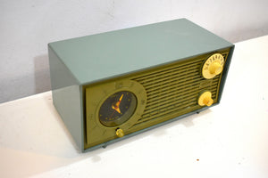 Bluetooth Ready To Go - Avocado Vintage 1955 Admiral Model Y1189 AM Vacuum Tube Clock Radio Nice Looking and Sounding!