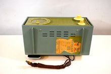 Load image into Gallery viewer, Bluetooth Ready To Go - Avocado Vintage 1955 Admiral Model Y1189 AM Vacuum Tube Clock Radio Nice Looking and Sounding!
