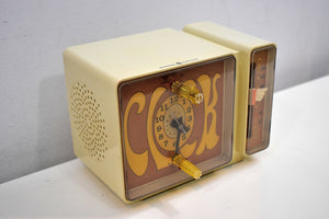 GROOVY Retro Solid State 1970's General Electric C3300A AM Clock Radio Alarm Very Brady!