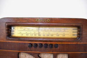 Artisan Handcrafted Wood 1939-40 Philco Model 40-145 Vacuum Tube AM Radio With Push Buttons! Sounds Wonderfull! Excellent Condition!