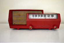 Charger l&#39;image dans la galerie, Mid Century Split Level Dream Red 1953 Philco Transitone Model 53-563 AM Vacuum Tube Radio Mint Condition!