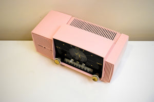 プリンセス ピンク ミッドセンチュリー 1958 ゼネラル エレクトリック モデル 913D 真空管 AM クロック ラジオ ビューティ サウンド ファンタスティック!