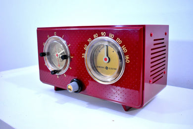 Crimson Red 1954 General Electric Model 566 Retro AM Clock Radio Porthole Design Sounds Great Near Mint Condition!