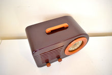 Load image into Gallery viewer, Maroon and Butterscotch Catalin 1946 FADA Model 1000 Vacuum Tube AM Radio Sounds Terrific! Excellent Condition!