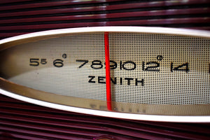Burgundy Maroon 1956 Zenith A615F AM Vacuum Tube Radio Sputnik Period Headturner!