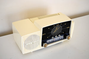 Cream White 1957 General Electric Model 912D Vacuum Tube AM Clock Radio Excellent Condition Sounds Killer!