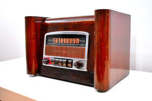 Solid Wood Beauty Art Deco 1942 General Electric Model L-660 Vacuum Tube Radio Huge Sound!