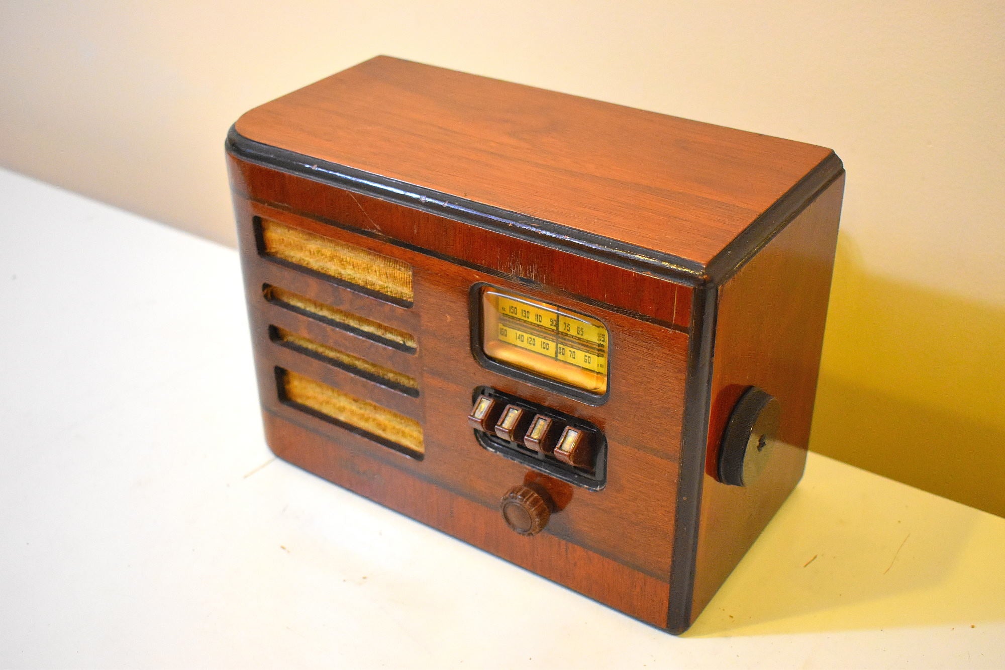 Vintage Mantola Radio Wood Case and tubes As-Is Rustic Chippy Needs repair Art Deco shops Dial