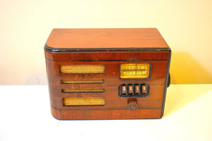 Artisan Handcrafted Wood Delco Model R-1153 Vacuum Tube AM Radio Relic and Sounds Great!